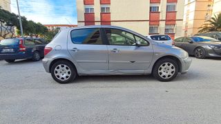 Peugeot 307 2004