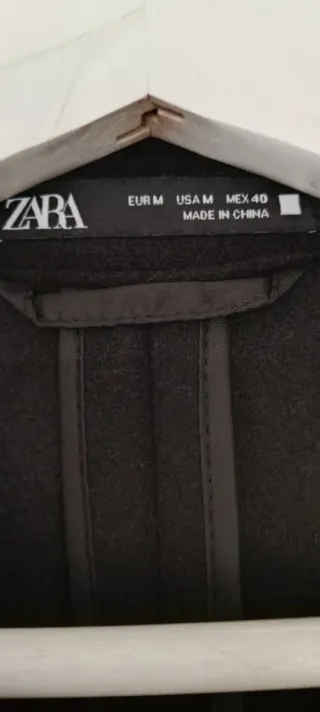 Abrigo Parka Zara Hombre Negro