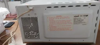 Microondas blanco