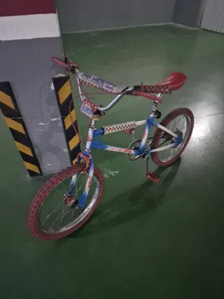Bicicleta BMX Panther completa, final de los 80