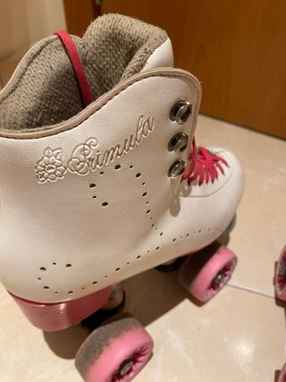 Patines de 4 ruedas y bolsa patines
