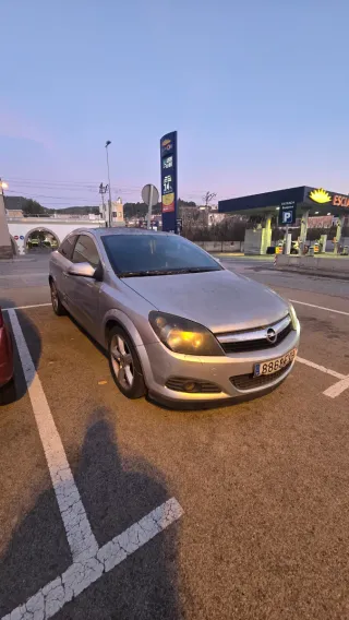 Opel Astra H GTC 1.9 120cv Sport