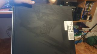 Torre de Ordenador Negra y Gris