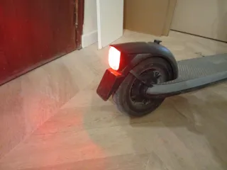 Patinete eléctrico gris ninebot pro2