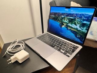 MacBook Air M2 2022 Gris Espacial – 256GB