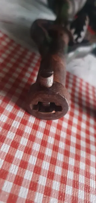 Taladro de manivela antiguo