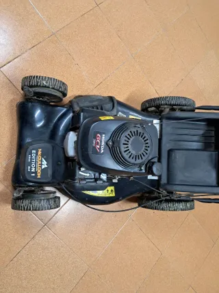 Cortacésped McCulloch Honda GCV 53cm