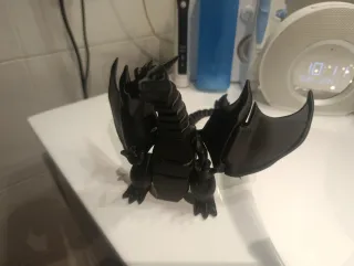 Figura Charizard Articulada