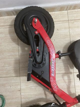 Bicicleta Eléctrica Infantil Roja