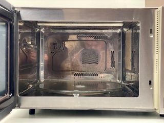 Microondas Balay 3WT3047XP- No Funciona