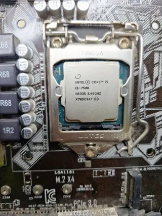 Placa Base ASUS H170M-PLUS