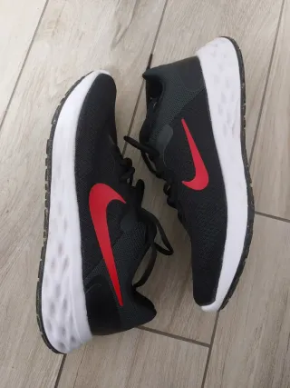 Scarpe Nike Running N.43