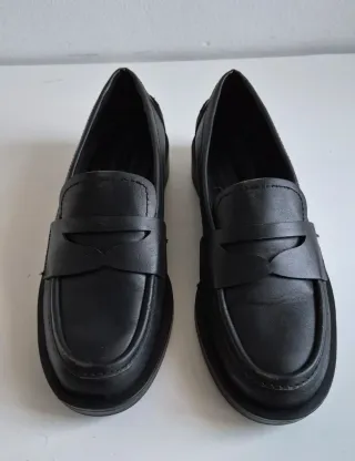 Mocasines Stradivarius Talla 38 Negros