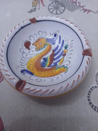 Posacenere Deruta dipinto a mano
