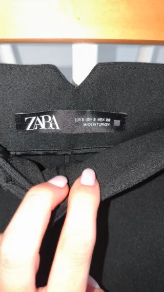 Traje Zara