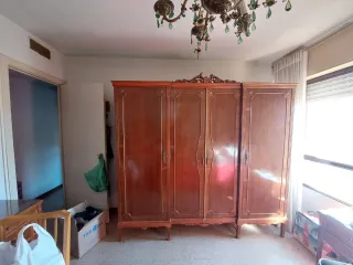 Dormitorio clásico completo de madera maciza – est