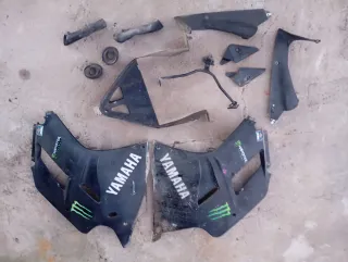 Carenado Yamaha FZR 1000