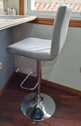 2 Taburetes Altos Regulables