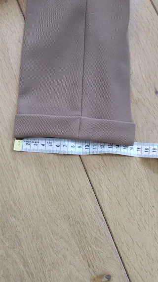 Pantalón vestir color arena