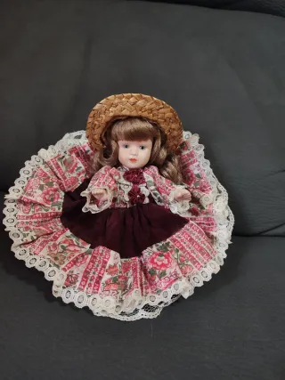 Muñeca Porcelana Vintage Vestido Floral