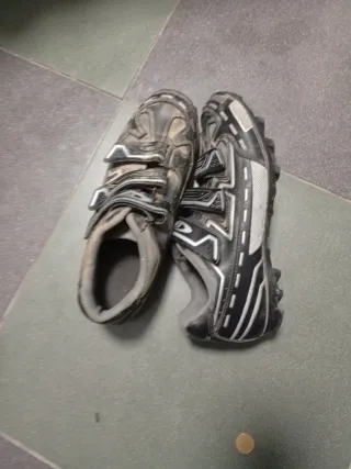 Cales MTB Talla 38 Despegadas