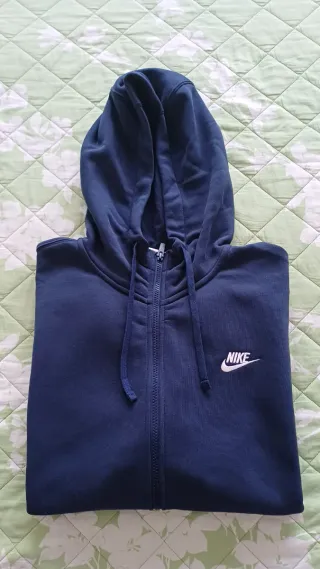 Felpa Nike con cappuccio taglia L NUOVA