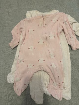 4 Pijamas Primark 0-3 meses 62cm