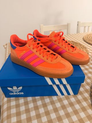 Zapatillas Adidas Spezial Naranja y Rosa Talla 36.