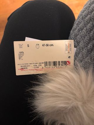 Gorro invierno pompón talla S Gris