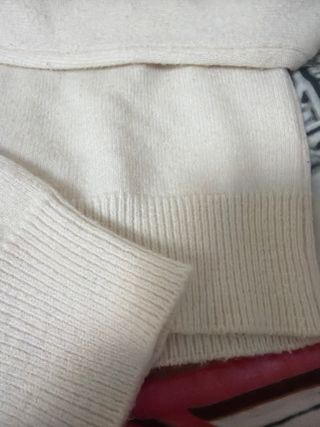 Jersey Bershka beige