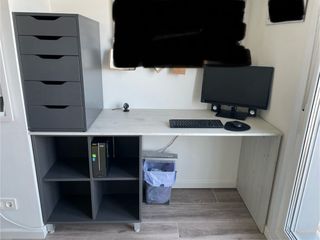 Kallax gris 4 huecos con mesa. Cajonera 5 cajones