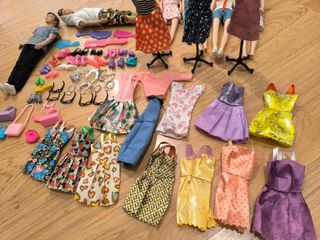 Muñecas  con Ropa y Accesorios