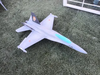 Avión RC F18 EDF 70mm