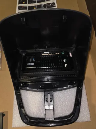 Pantalla Android Peugeot 207 (2006-2015)