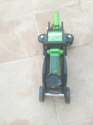 Gato Hidráulico JBM 2 Toneladas