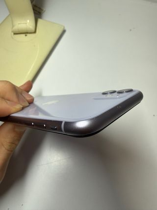 iPhone 11 128GB Viola 80% Batteria