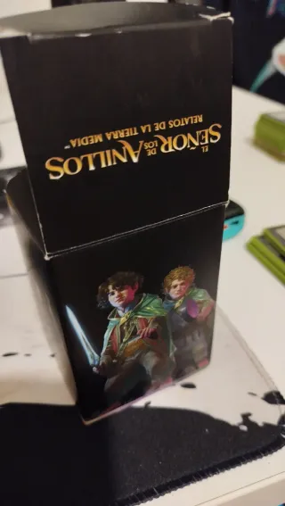 Commander Relatos de la Tierra Media español