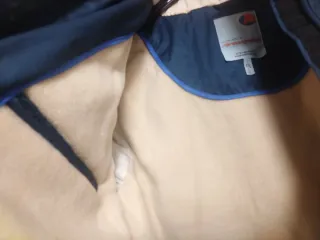 Cazadora niña nieve temperatura extrema