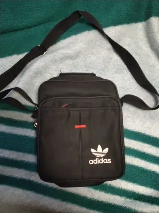 Bolso bandolera Adidas negro