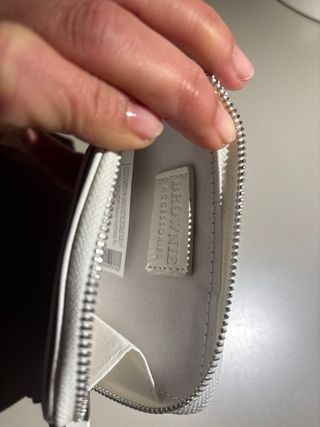 Cartera Billetera Brownie Blanca Tachuelas