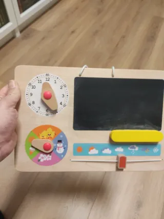 Pizarra infantil para aprender hora y tiempo