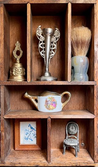 Espectacular Gabinete de curiosidades decorativo