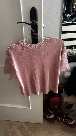 Camiseta rosa plisada talla única