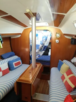 Velero Beneteau First 285