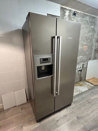 Nevera Bosch 2 puertas Acero inox. Oportunidad