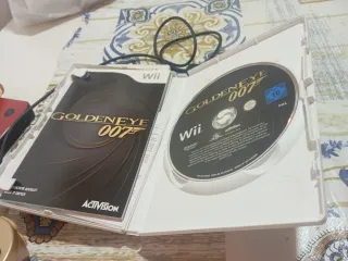 Pack Wii: Goldeneye + Call of Duty + Mando Dorado