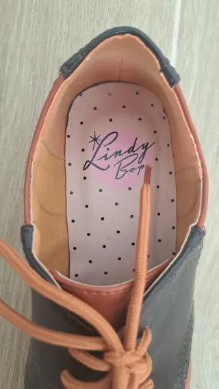 Zapatos Lindy Bop Oxford Marrón y Negro. Talla37.