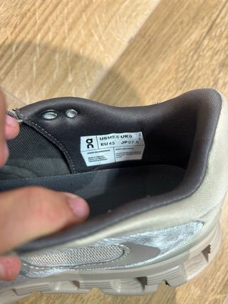 Zapatillas On Beige/Gris