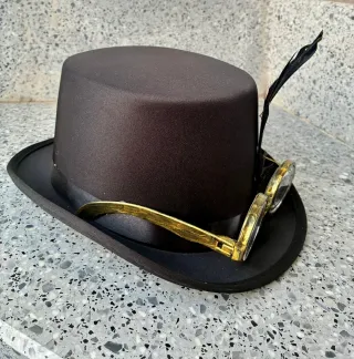 Sombrero Steampunk con Gafas y Pluma