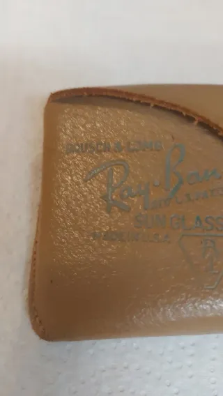 Gafas de sol aviador doradas